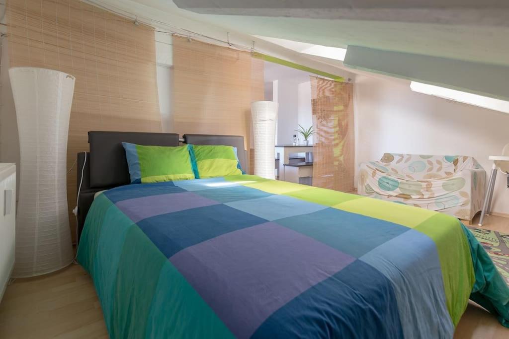 Lovely Spacious 3Room Loft Under Roof-100M2-Touristarea Rauth Luaran gambar